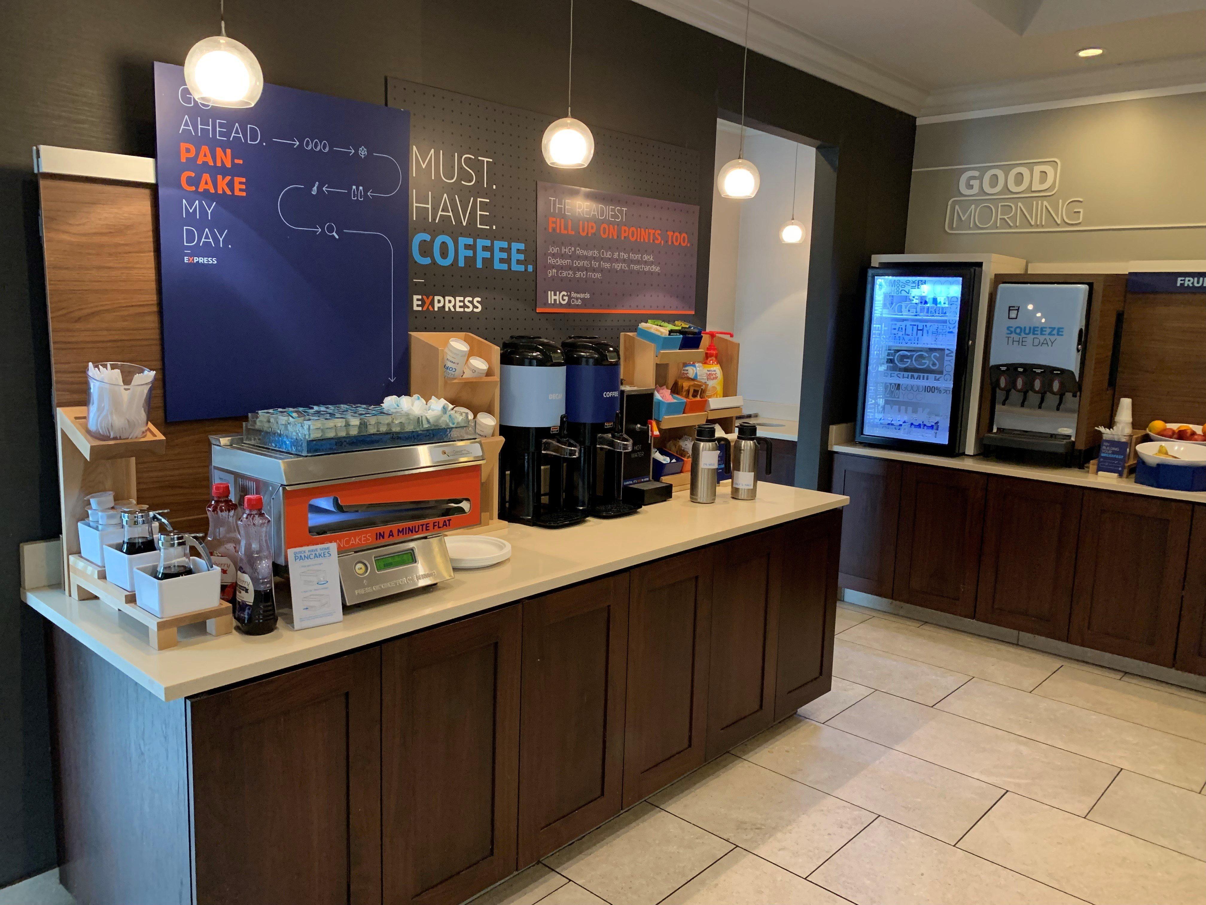 Holiday Inn Express Hotel & Suites St. Louis West-O'Fallon By Ihg Eksteriør bilde